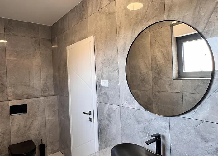 Lustria Villa Labin (Istria)