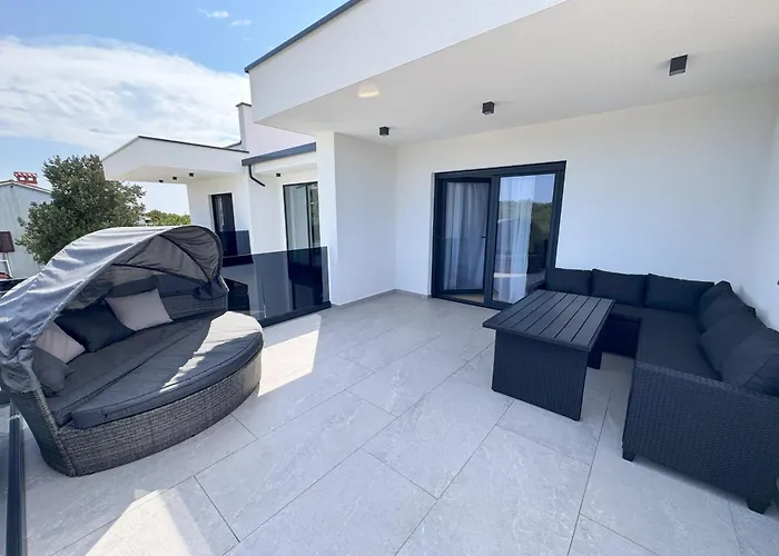 Villa Lustria Labin (Istria)