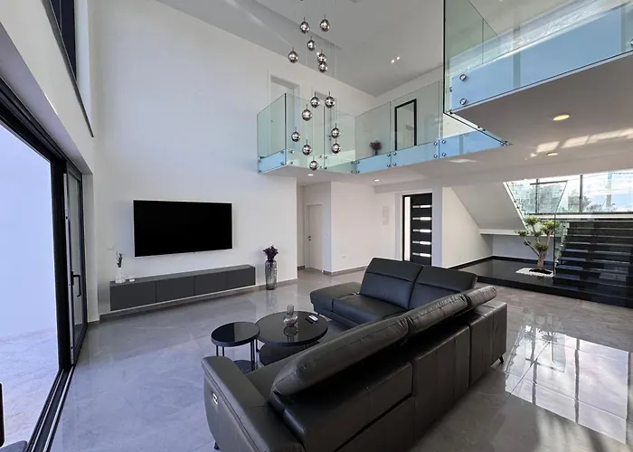 Lustria Labin (Istria)