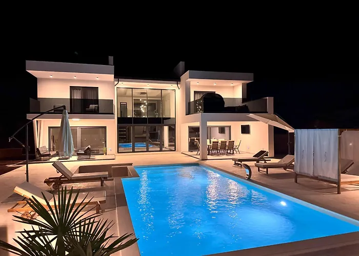 Villa Lustria