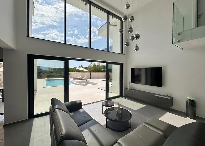 Lustria Villa Labin (Istria)